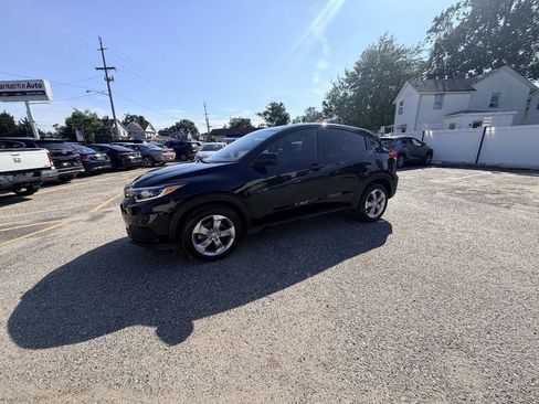 Used 2019 Honda HR-V LX image 46