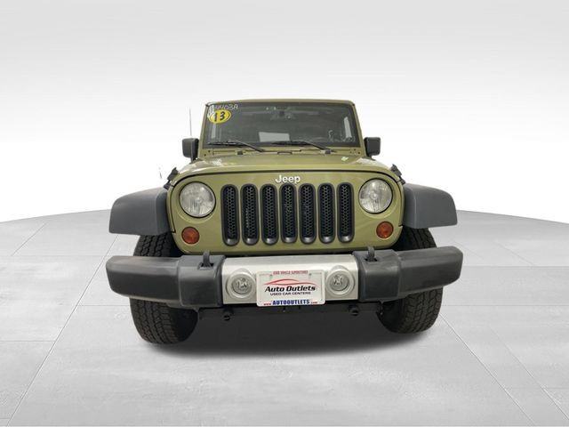 Used 2013 Jeep Wrangler Sahara w/ Connectivity Group AWD/4WD image 2