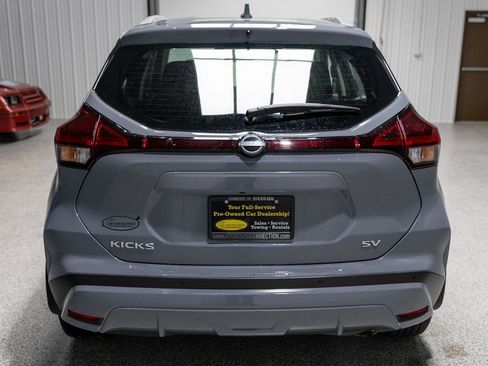 Used 2023 Nissan Kicks SV image 5