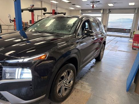 Used 2023 Hyundai Santa Fe SEL image 3