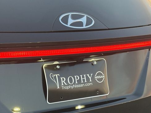 Used 2023 Hyundai Tucson SEL w/ Convenience Package image 9