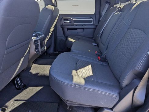 New 2026 RAM 2500 Big Horn AWD/4WD image 9