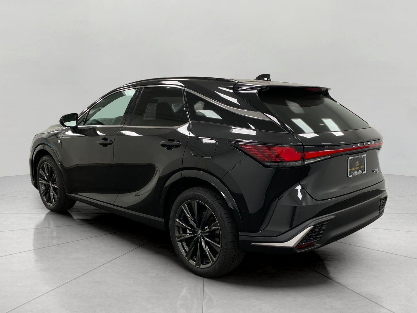 New 2026 Lexus RX 350 F Sport AWD/4WD image 7