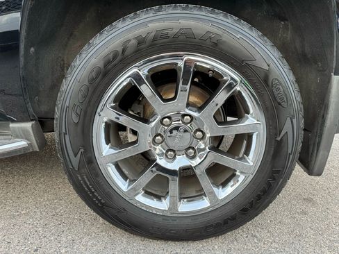 Used 2016 GMC Yukon Denali w/ Open Road Package image 9