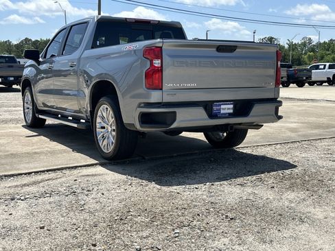 Used 2024 Chevrolet Silverado 1500 RST w/ Convenience Package II AWD/4WD image 8