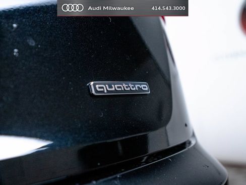 Used 2023 Audi Q5 2.0T Premium w/ Convenience Package AWD/4WD image 13
