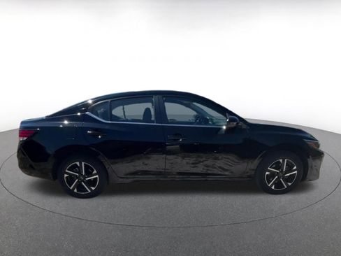 Used 2025 Nissan Sentra SV FWD image 16