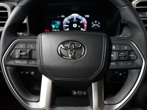 Used 2025 Toyota Tundra Limited w/ TRD Off-Road Package AWD/4WD image 14