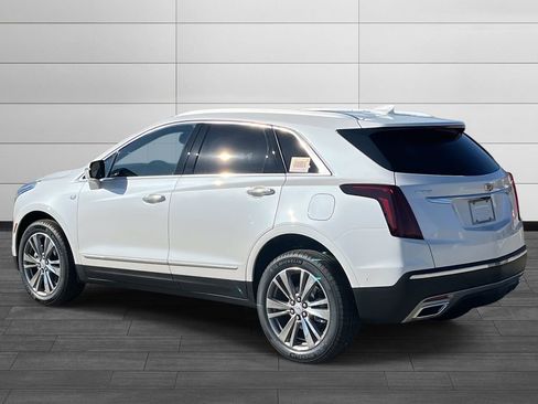 New 2026 Cadillac XT5 Premium Luxury w/ Driver Assist Package image 3