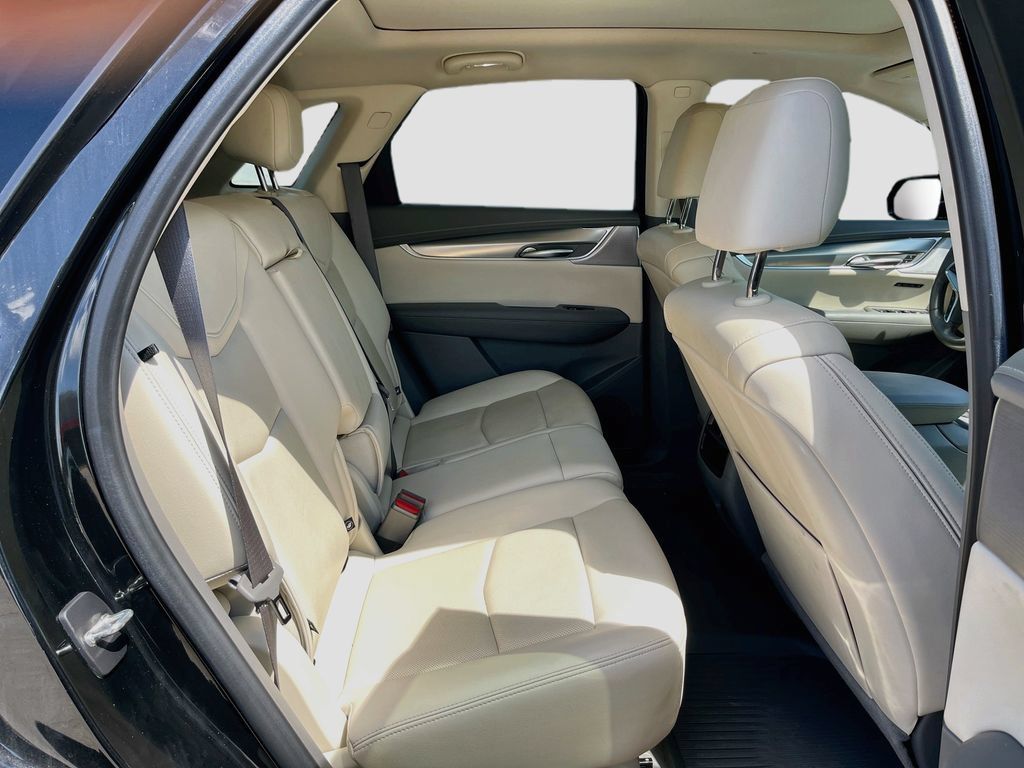 Used 2022 Cadillac XT5 Premium Luxury w/ LPO, Floor Liner Package FWD image 30