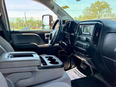 Used 2017 Chevrolet Silverado 2500 W/T w/ WT Fleet Convenience Package image 11