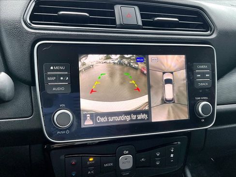 Used 2024 Nissan Leaf SV Plus image 13