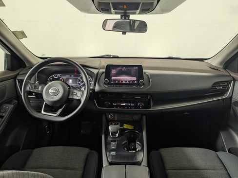 Used 2023 Nissan Rogue SV FWD image 14