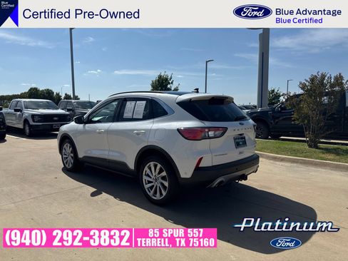 Used 2022 Ford Escape Titanium w/ Titanium Elite Package AWD/4WD image 3