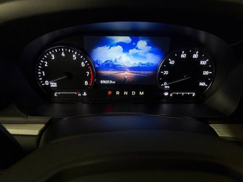 Used 2020 Ford Explorer XLT w/ Equipment Group 202A RWD image 69