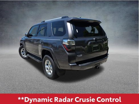Used 2022 Toyota 4Runner SR5 Premium w/ Moonroof Package RWD image 7