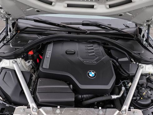 Used 2024 BMW 430i Convertible w/ M Sport Package image 33