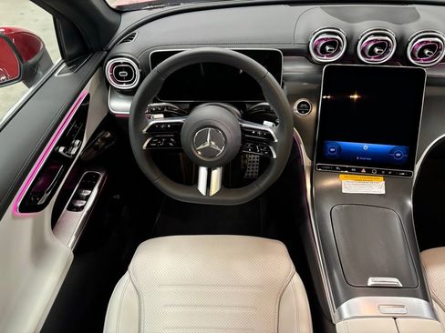 New 2026 Mercedes-Benz GLC 300 image 13