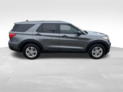 Used 2023 Ford Explorer 4WD image 7