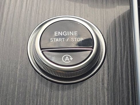 Certified 2026 Mercedes-Benz C 300 4MATIC Sedan image 38