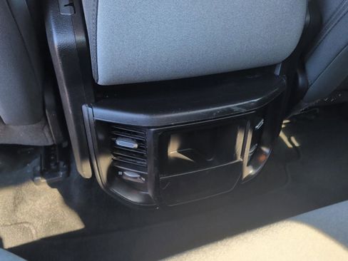 Used 2022 RAM 1500 Big Horn image 40