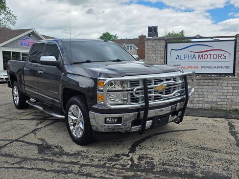 Used 2015 Chevrolet Silverado 1500 LTZ Z71 w/ LTZ Plus Package AWD/4WD image 1