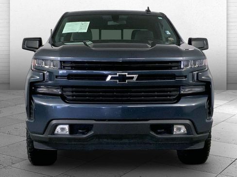 Used 2022 Chevrolet Silverado 1500 RST AWD/4WD image 2