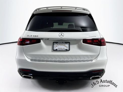 Used 2025 Mercedes-Benz GLS 450 4MATIC w/ AMG Line Exterior image 6