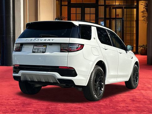 Used 2024 Land Rover Discovery Sport S image 10