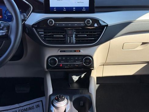 Used 2021 Ford Escape SEL w/ Technology Package image 13