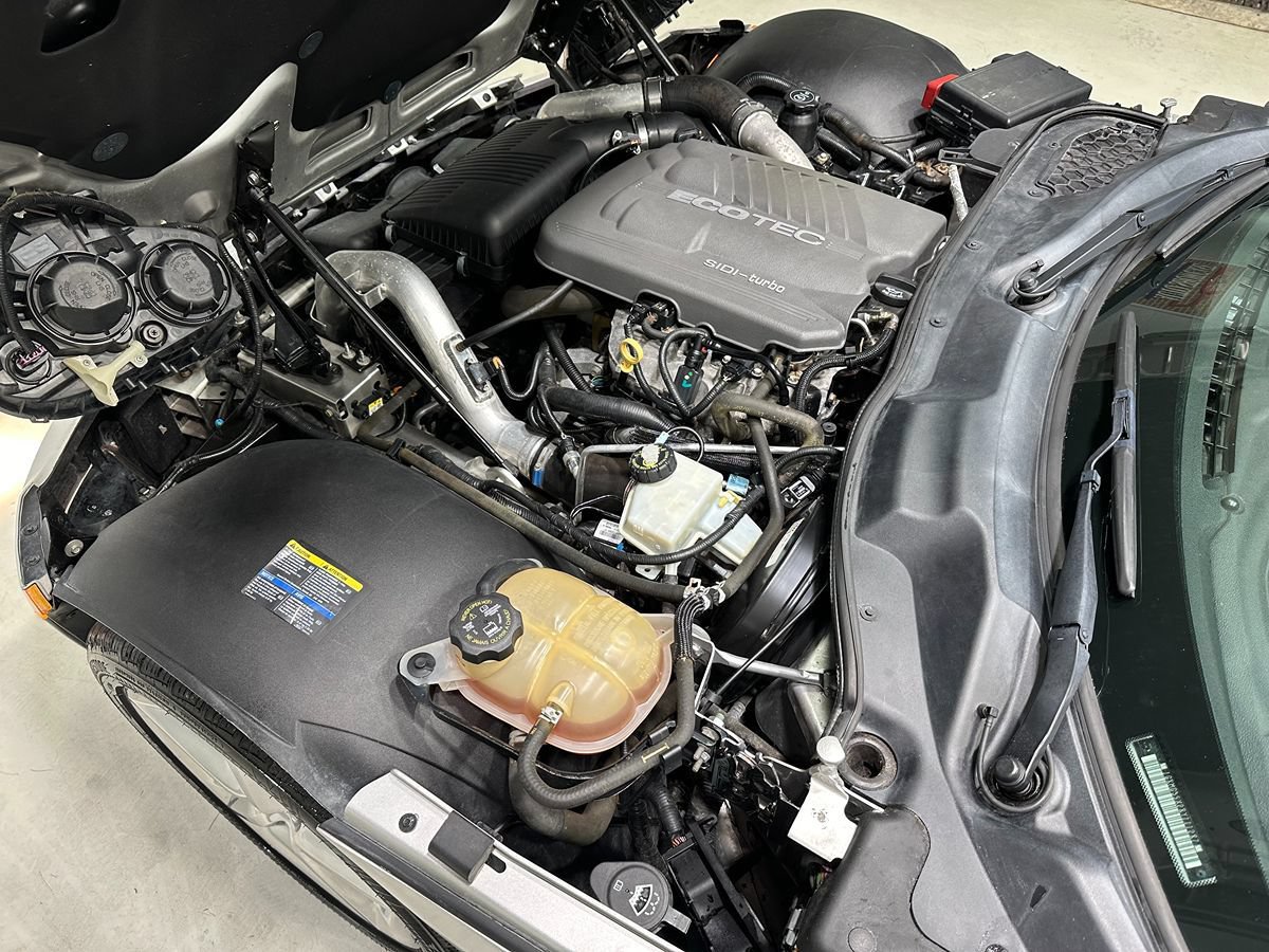 Used 2008 Saturn Sky Red Line RWD image 3
