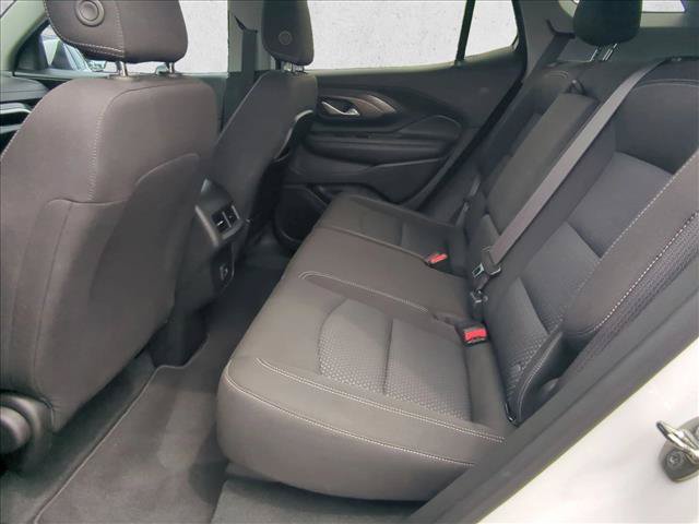 Used 2023 GMC Terrain SLE FWD image 18