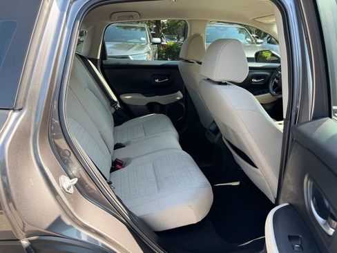 Used 2024 Honda HR-V LX image 17