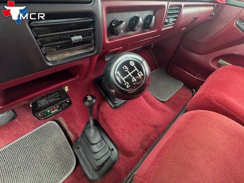 Used 1996 Ford F350 XLT image 21