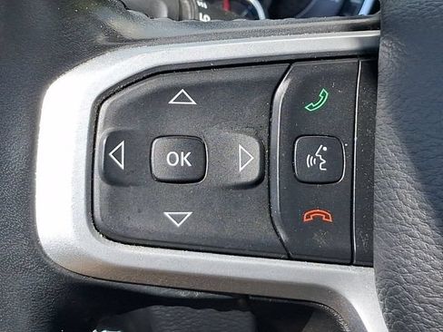 Used 2020 RAM 1500 Big Horn AWD/4WD image 12