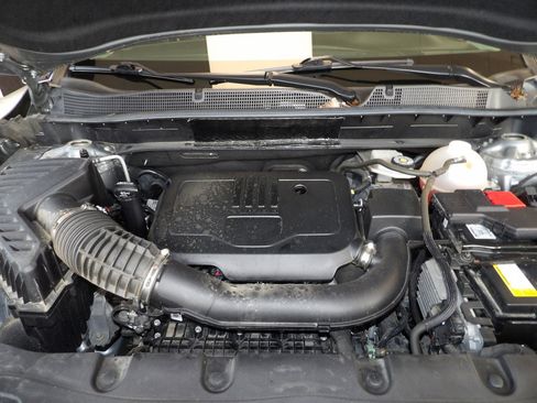 Used 2024 Chevrolet Blazer LT w/ Convenience Package image 11