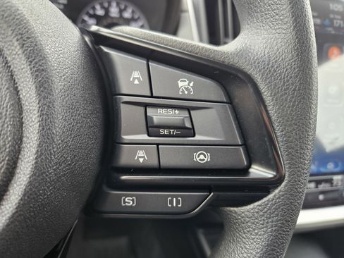 Certified 2024 Subaru Crosstrek 2.0i Premium image 25