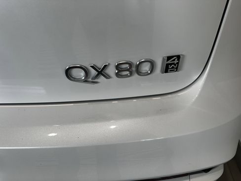 New 2026 INFINITI QX80 Luxe image 8