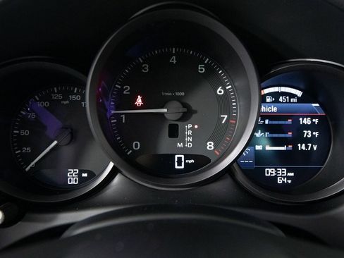 New 2026 Porsche Macan image 23