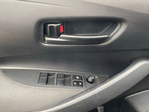 Used 2023 Toyota Corolla LE image 22