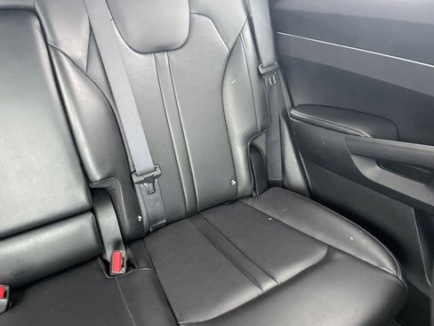 Used 2024 Kia Sorento S image 39