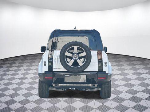 New 2026 Land Rover Defender 110 S AWD/4WD image 10