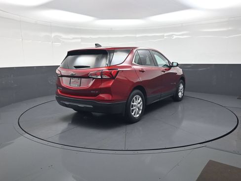Used 2024 Chevrolet Equinox LT w/ LPO, Floor Liner Package AWD/4WD image 3