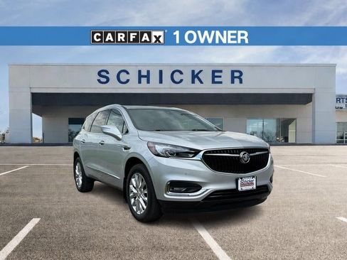 Used 2021 Buick Enclave Premium w/ Sun and Sites Package FWD image 1