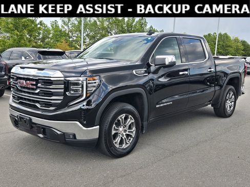 Used 2024 GMC Sierra 1500 SLT image 3