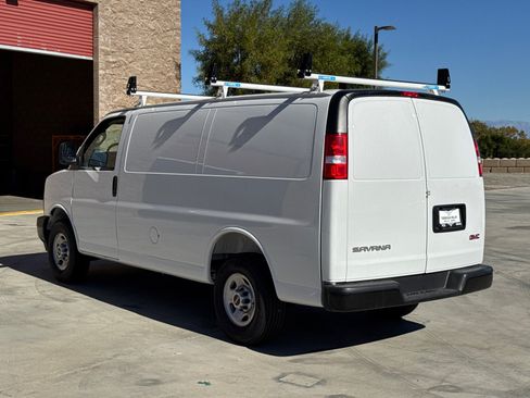 New 2025 GMC Savana 2500 w/ Driver Convenience Package RWD image 18