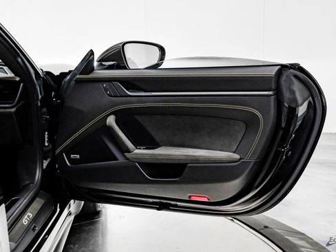 Used 2022 Porsche 911 GT3 image 77