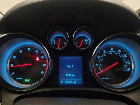 Used 2016 Buick Encore FWD image 23