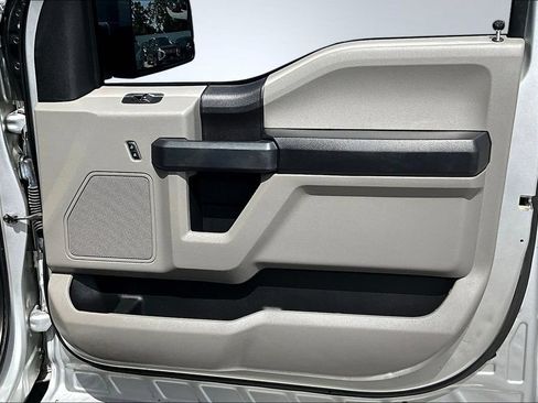 Used 2019 Ford F150 XL w/ Equipment Group 101A Mid RWD image 29