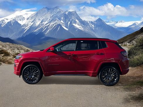 Used 2022 Jeep Compass Limited w/ (RED) Package image 2